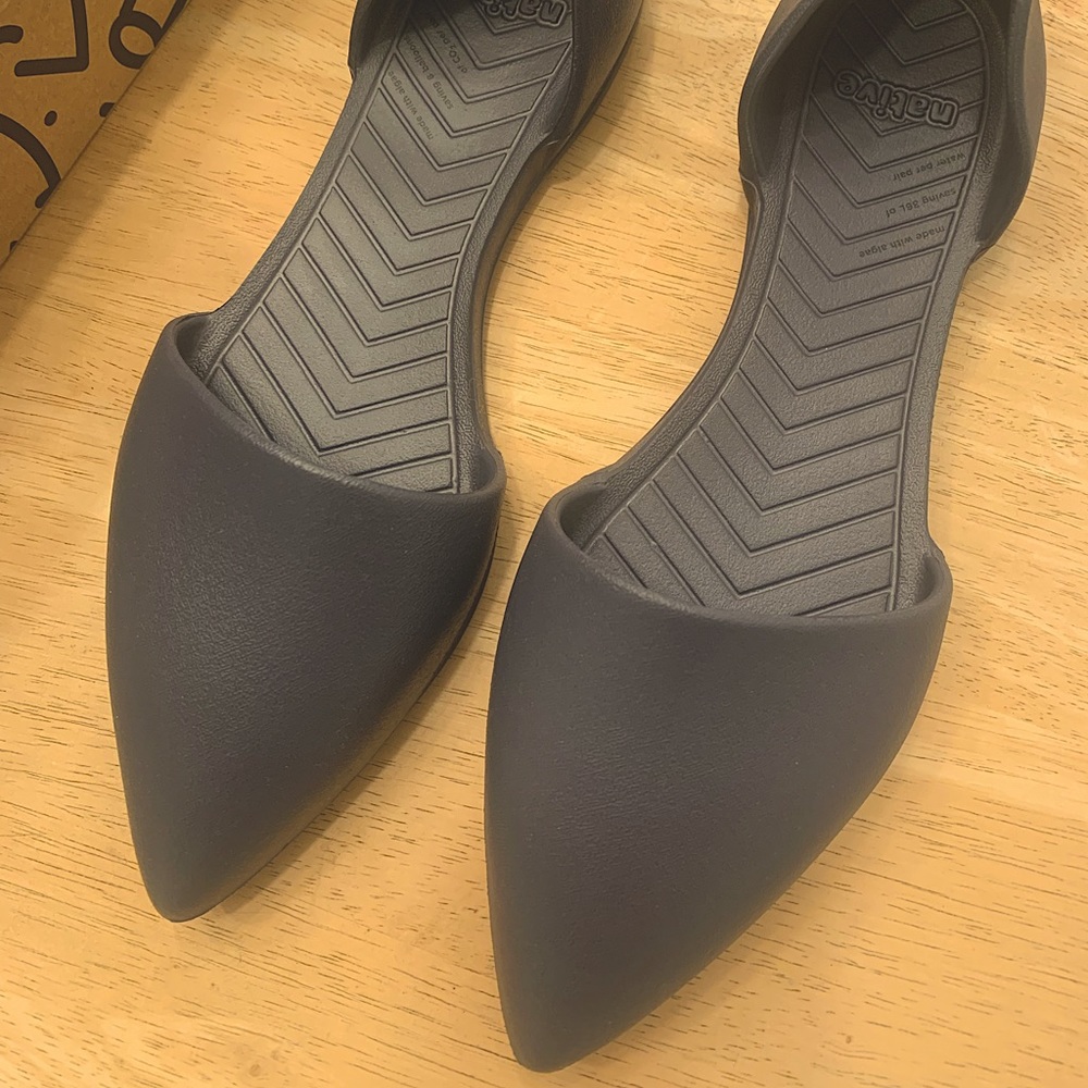 NWOT Native Shoes Audrey Bloom Onyx Black W8
